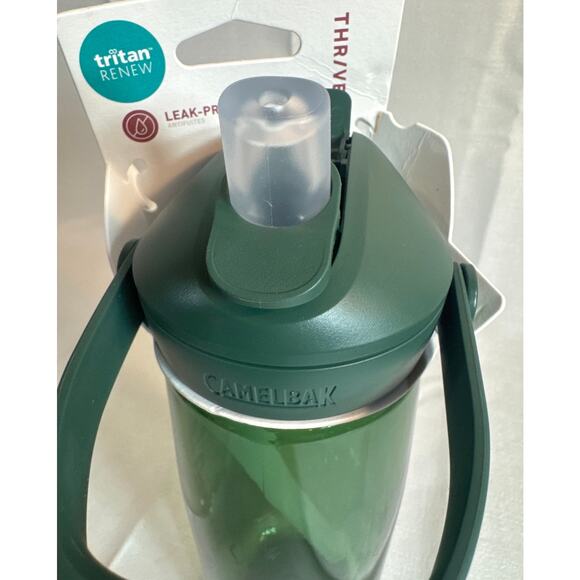 Bonaroo Music & Arts Festival Camelbak 25 oz - thrive flip straw army green NEW - Picture 4 of 4